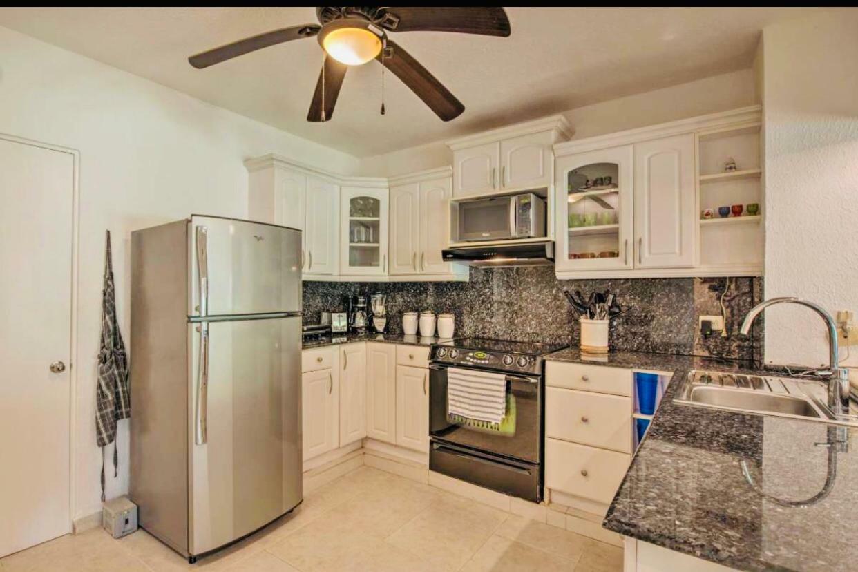 Villa Bella 3Br Wifi Bikes Beach Access (Adults Only) Плая-дель-Кармен Экстерьер фото